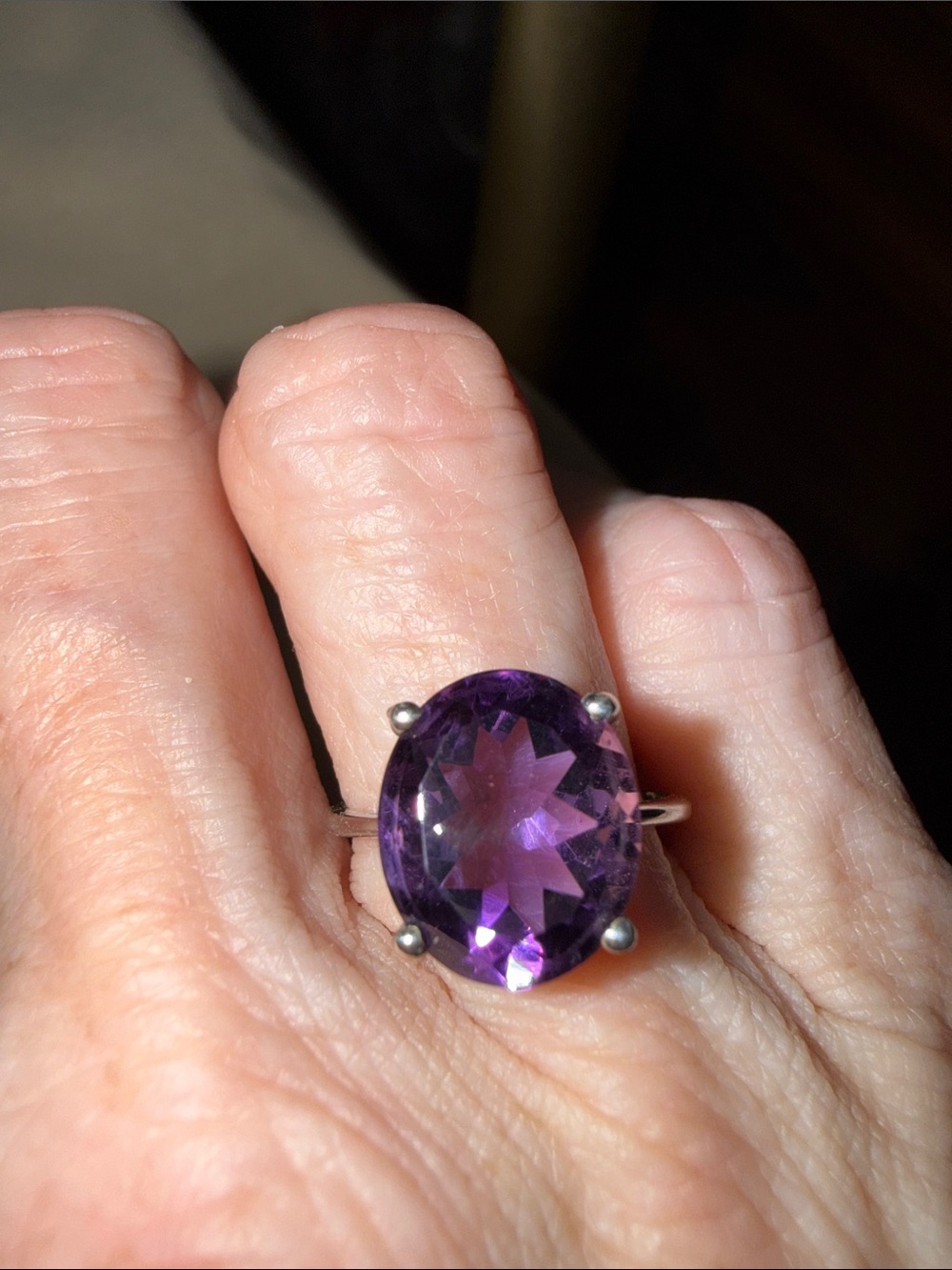 925 Sterling Silver Oval 4CT Purple Amethyst Ring VERY ELEGANT & STUNNING New